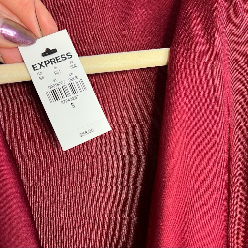 NWT Express Bodysuit - Picture 8 of 11